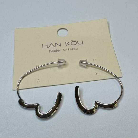 Silver Heart Huggie Earrings - Picture 4 of 4